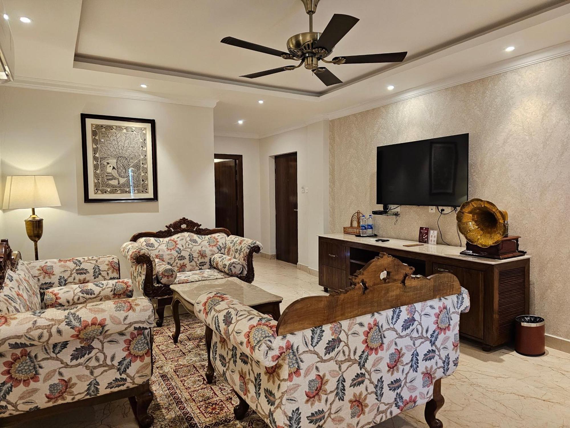 The Creek Boutique Resort & Spa Bolpur Buitenkant foto